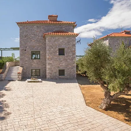 House Of Herbs Villa *